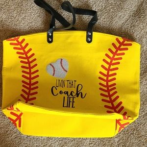 LARGE 🥎 Softball Bag